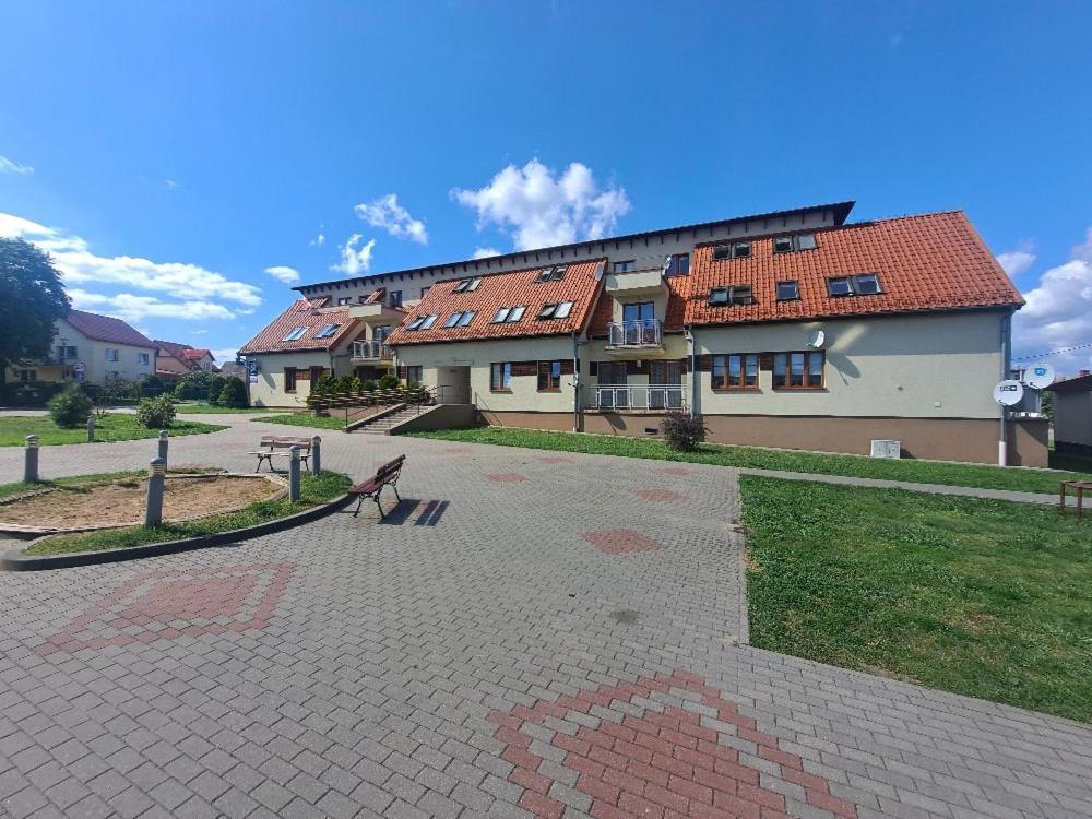3 Pokojowy Nowoczesny Apartament Z Widokiem Na Jeziorak Apartamento Iława Exterior foto